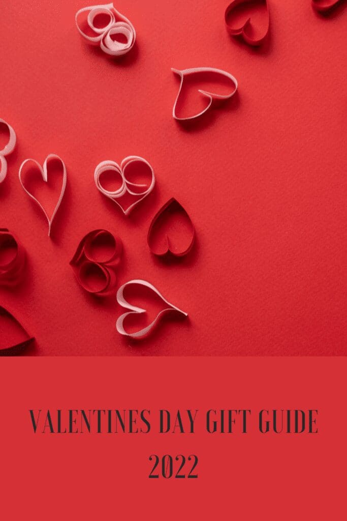 Valentines Day Gift Guide 2022 Pinterest pin