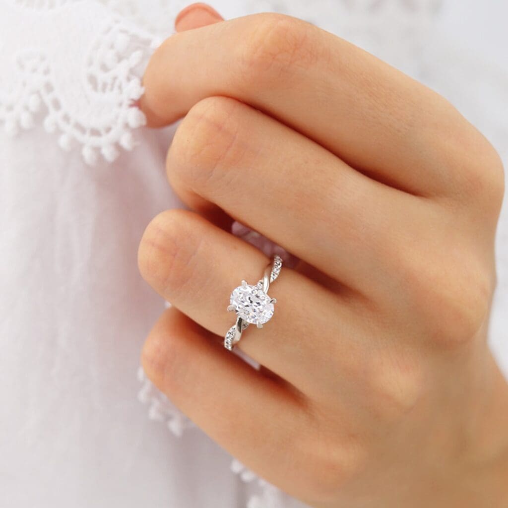Oval lab diamonds