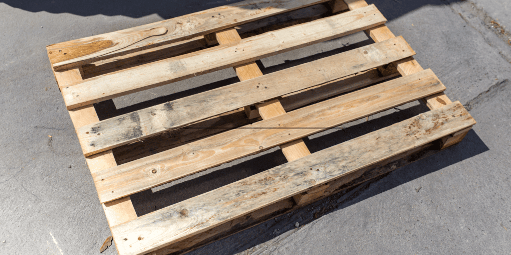 Use Palettes To Make Garden Furniture