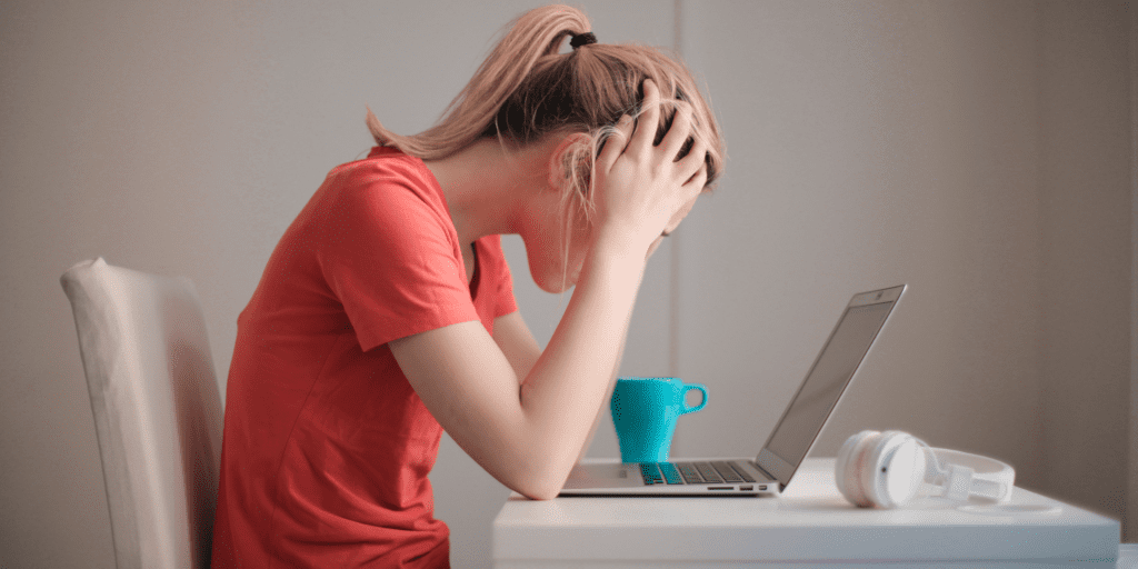 4 Ways To Overcome Stress-Eating For A Healthier Life