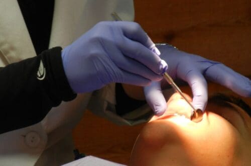 Content marketing ideas that help dentists build trust